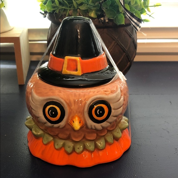 Johanna Parker Halloween Owl Decor - Picture 1 of 5